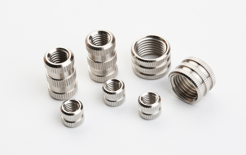  五金冲压模具的设计要点与常见问题规避